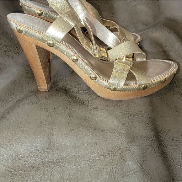 Franco Sarto heel - Picture 3 of 5